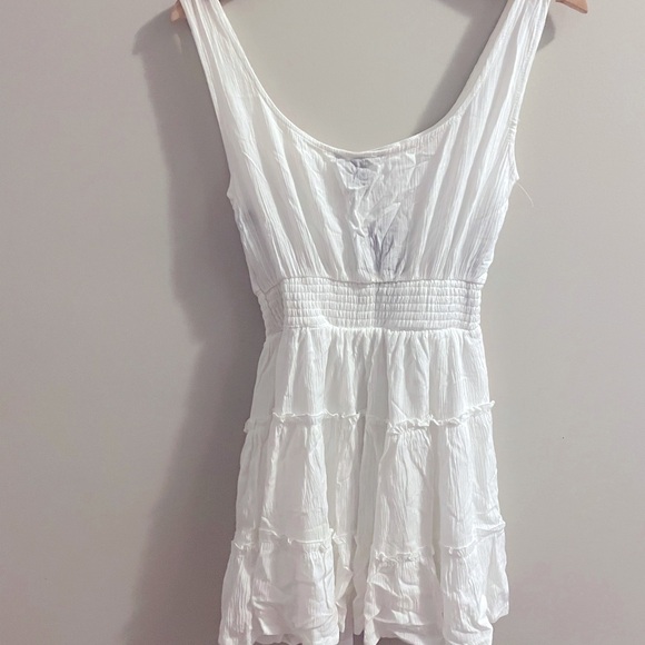 BNWT Forever 21 tiered ruffle dress - Picture 4 of 9